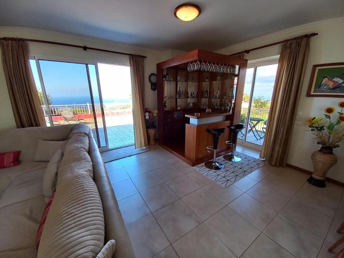 Casa Abreu Gouveia In Ponta Do Pargo Villa Calheta  Kültér fotó